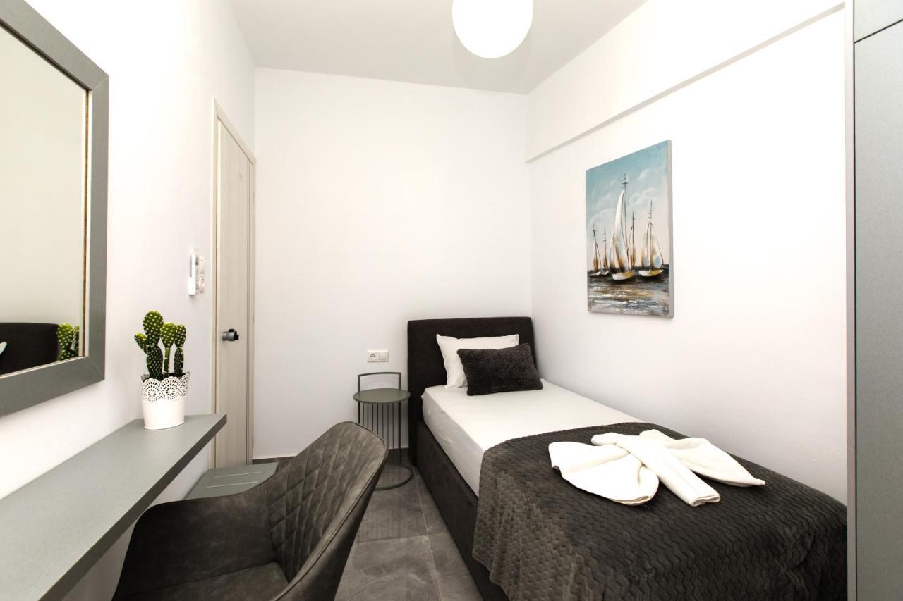 Luxury Shades Of Gray Apartment Retimno Zewnętrze zdjęcie