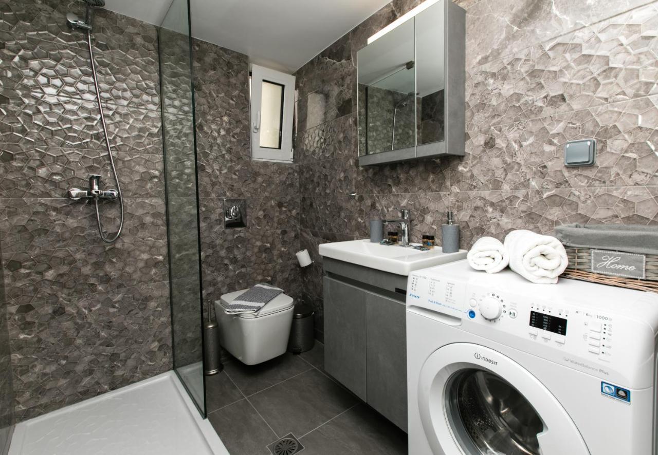 Luxury Shades Of Gray Apartment Retimno Zewnętrze zdjęcie